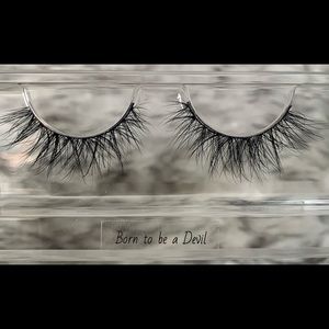 “Born to be a Devil” || Lashful Lengths Luxury Mink Eyelashes